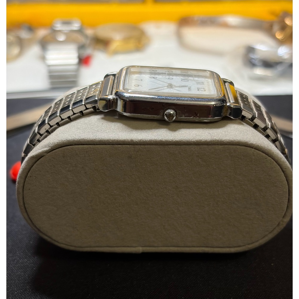 Timex Wristwatch Mens OS Silver Square Tank Vintage - Picture 2 of 5